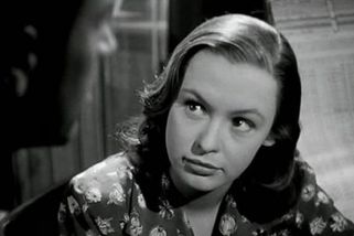 krajskelisty.cz/praha/34805-jak-sexy-kacirkova-v-plavkach-vzala-dech-ladislavu-peskovi.htm